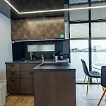 Energyapart Aqua Na Wodzie Houseboat シュチェチン
