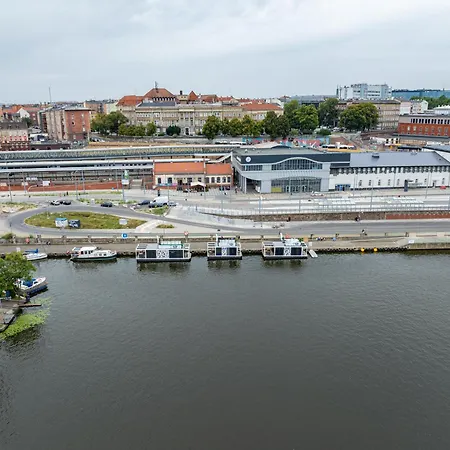 Energyapart Aqua Na Wodzie Houseboat *