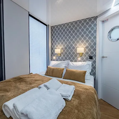 Lejlighed Energyapart Aqua Na Wodzie Houseboat
