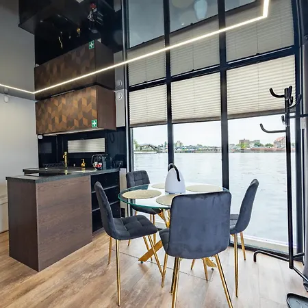 Energyapart Aqua Na Wodzie Houseboat Apartment
