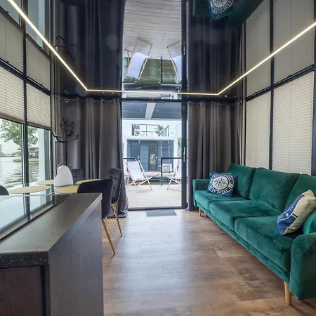 Energyapart Aqua Na Wodzie Houseboat * シュチェチン