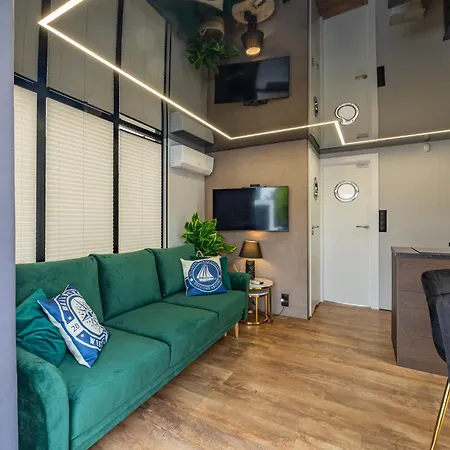 Energyapart Aqua Na Wodzie Houseboat アパート *