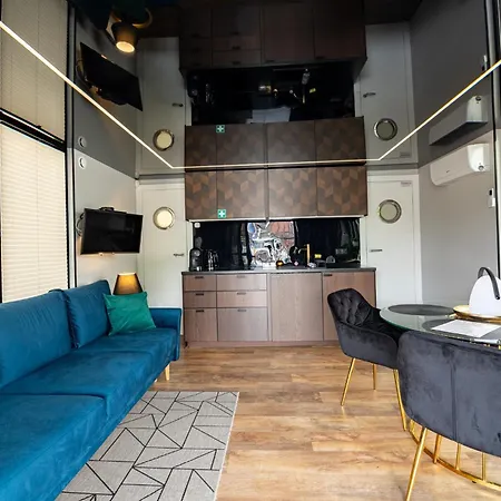 Energyapart Aqua Na Wodzie Houseboat アパート シュチェチン