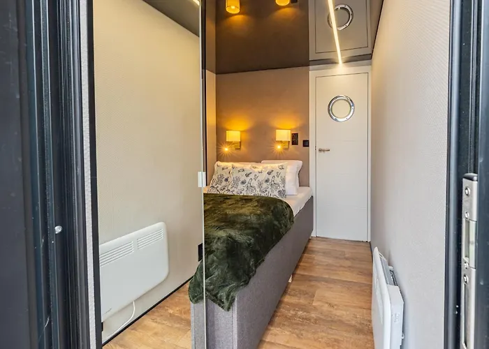 Апартаменты Energyapart Aqua Na Wodzie Houseboat *