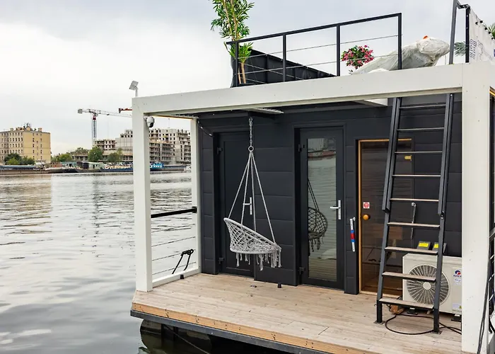 Energyapart Aqua Na Wodzie Houseboat Апартаменты