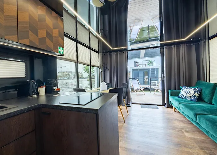 Апартаменты Energyapart Aqua Na Wodzie Houseboat Щецин